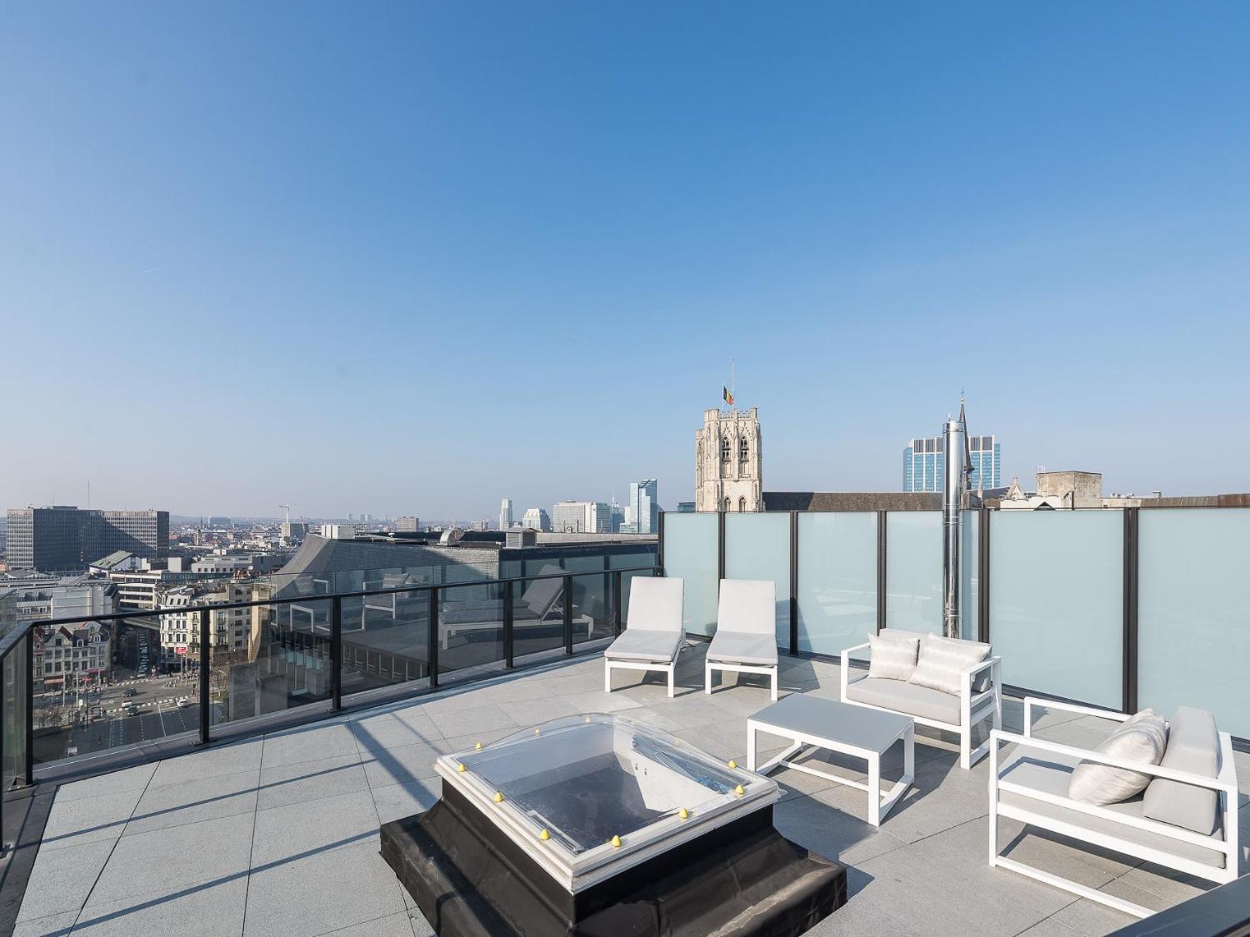 Triplex Penthouse In The City Center Brüssel Exterior foto